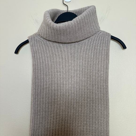 Thakoon Unic Turtleneck Scarf Tunic Cowl 100% Merino Wool One Size Oatmeal NWT - Picture 5 of 8